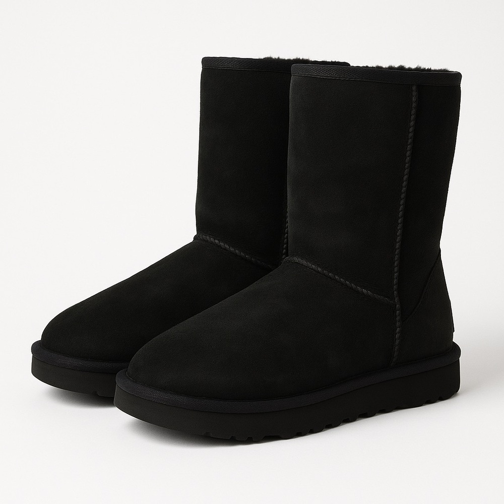 UGG Classic Short II Suede Shearling Boots Black Cozycore Size 8 - Picture 2 of 13